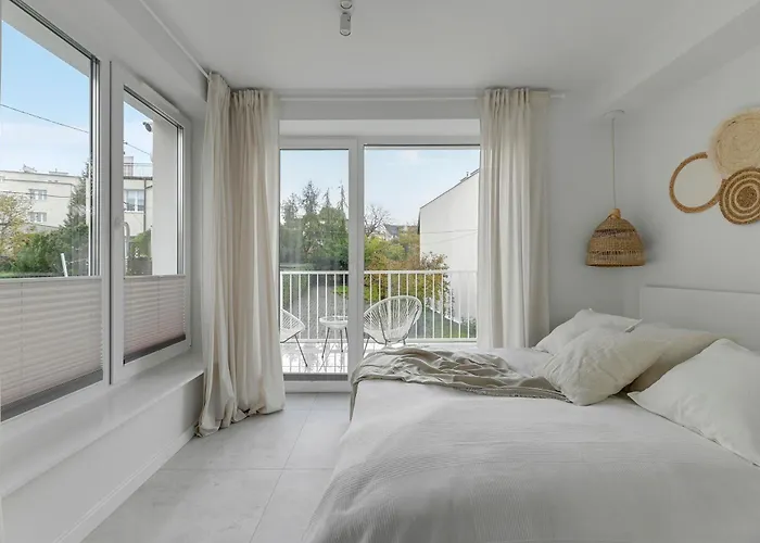 Morze By Grand Apartment *